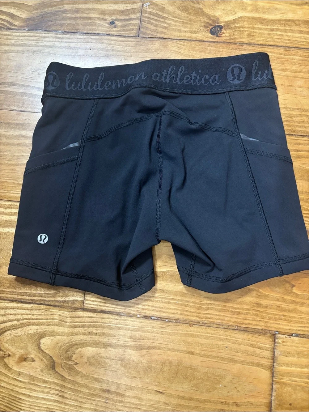 NWT Lululemon What The Sport Shorts in Black Size 4